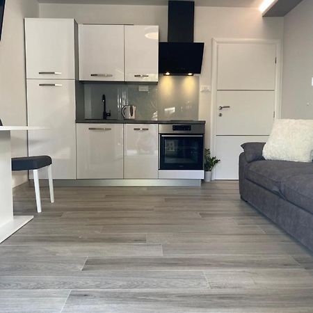 Apartment Bono Baška Voda Zewnętrze zdjęcie