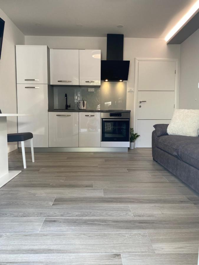 Apartment Bono Baška Voda Zewnętrze zdjęcie