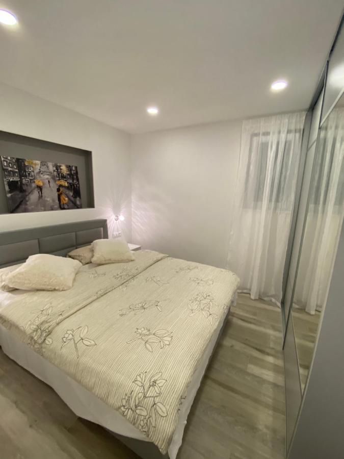 Apartment Bono Baška Voda Zewnętrze zdjęcie