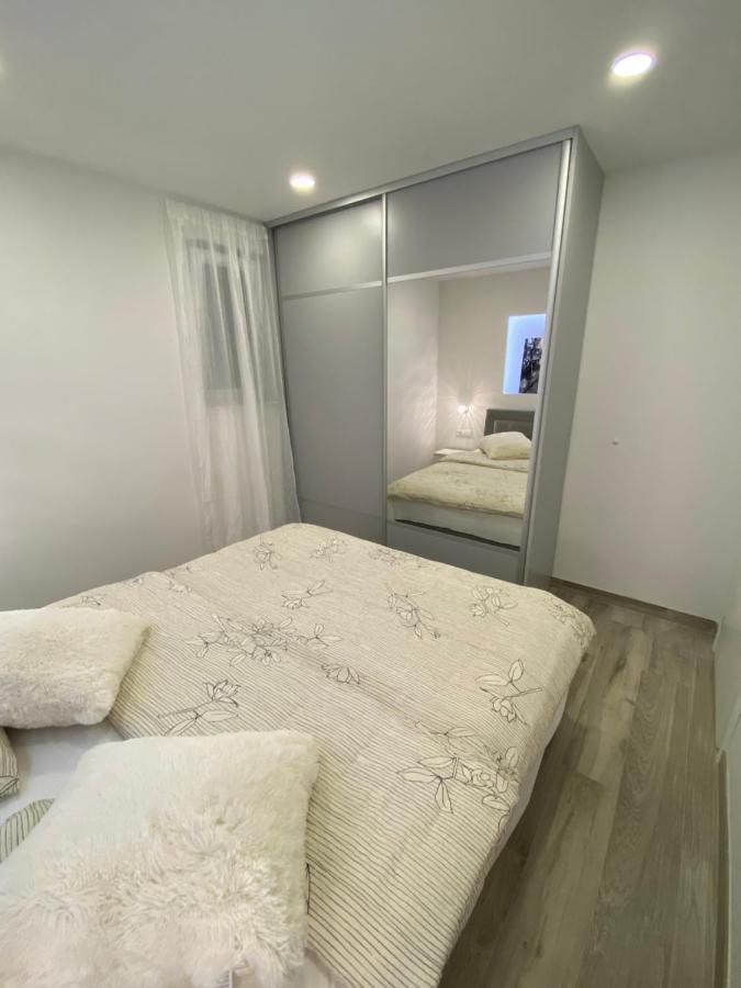 Apartment Bono Baška Voda Zewnętrze zdjęcie