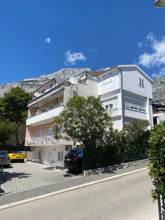 Apartment Bono Baška Voda Zewnętrze zdjęcie